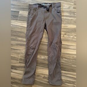Men’s wrangler all terrain pants size 36W x 34L